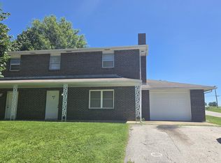 4807 E Schooner Rd #B, Columbia, MO 65201
