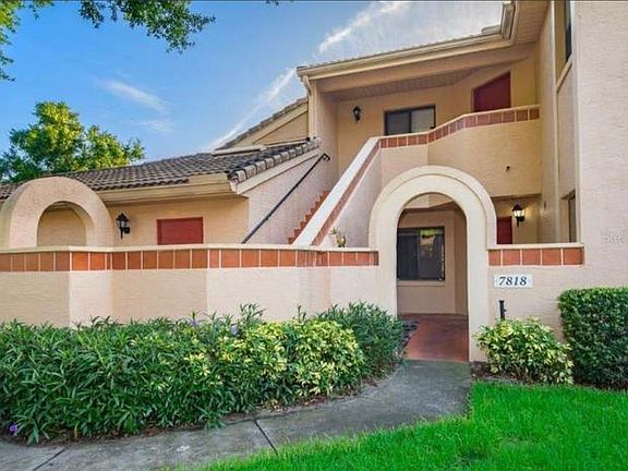 4th image of 7818 Sugar Bend Dr