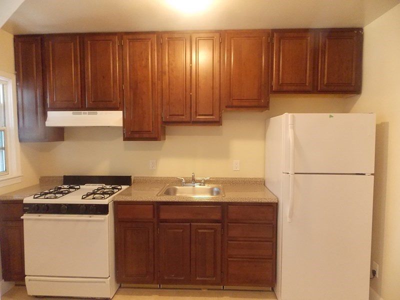 2nd image of 2857 Edgecombe Cir S