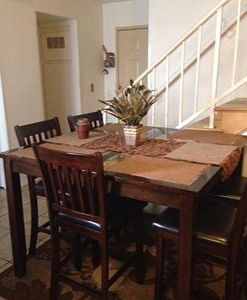 4th image of 1034 E 6th St APT 702