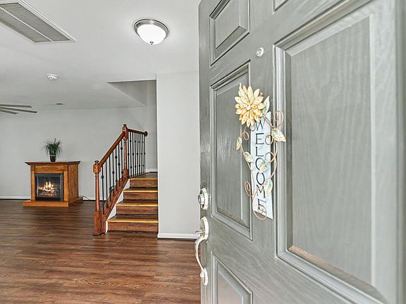 2nd image of 5150 Trump St Unit 105