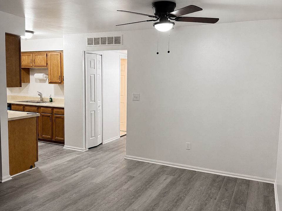 1st image of 36887 Brewster Ln