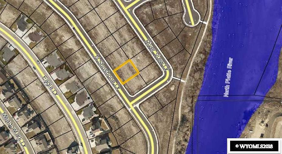 2nd image of 911 Shoshone Dr