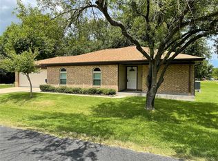 802 26th St N, Texas City, TX 77590