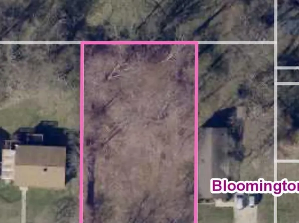 616 W 15th St, Bloomington, IN 47404