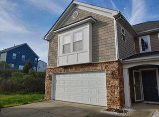 13765 Rutherglen Ct, Charlotte, NC 28213