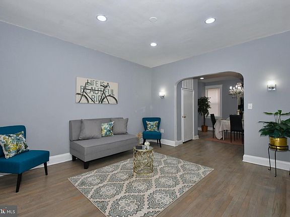 4th image of 4413 Asbury Ave