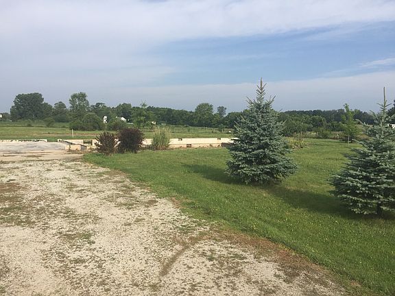 2nd image of 72325 County Road 133