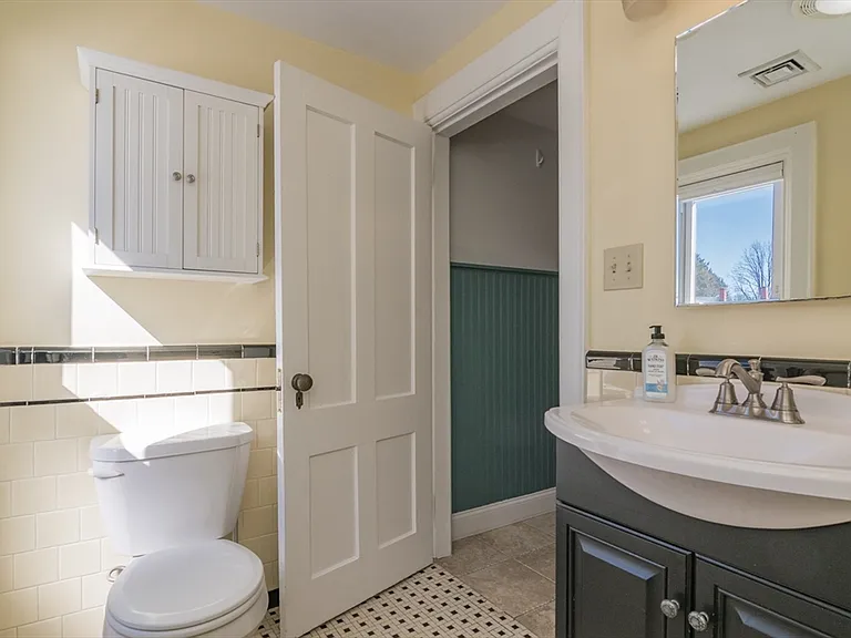 21 Lyman Rd #B — Photo 13