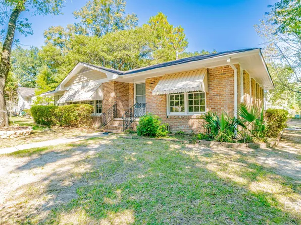 302 Northwest Blvd, Chickasaw, AL 36611
