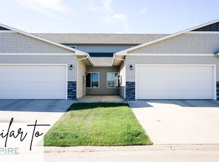 2313 E Copalis Pl, Place Sioux Falls, SD 57108