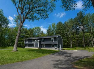 83 Beach St #83, Foxboro, MA 02035