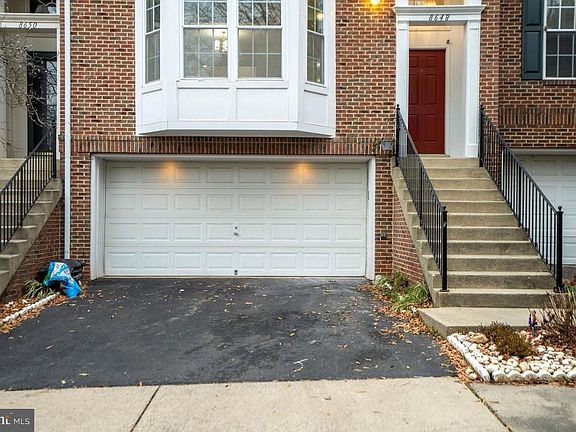 3rd image of 8648 Royal Worcester Ln