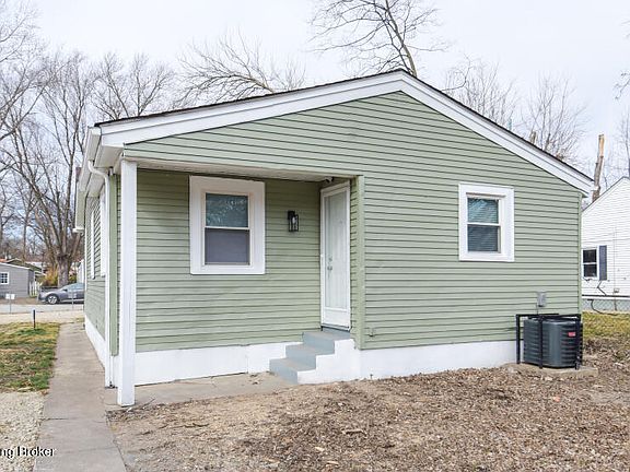 3rd image of 3961 Craig Ave