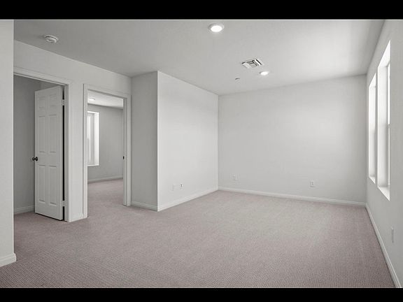 4th image of 3905 E Coronado Privado