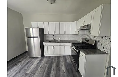 71 W Runyon St Photo 1