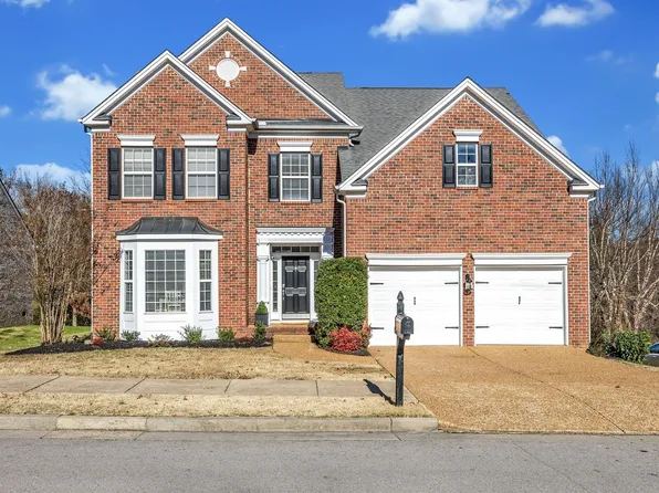 7164 Holt Run Dr, Nashville, TN 37211