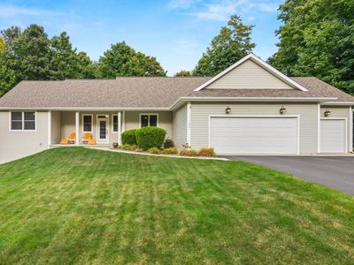 186 Rosebud Ct, Traverse City, MI, 49696