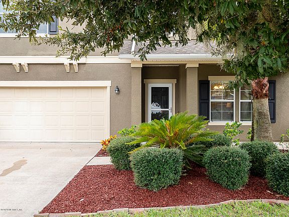 4th image of 16214 Magnolia Grove Way