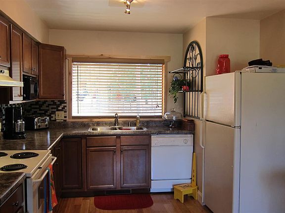 5th image of E9106 Holly Cir APT 1