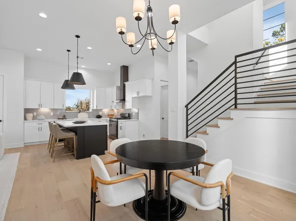 8709 Ojeman Villas Dr, Houston, TX 77055