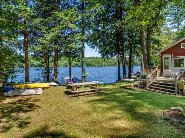 48 Upper Narrows Lane, Winthrop, ME 04364