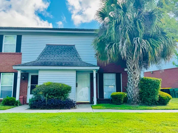 24 Knollwood Circle, Savannah, GA