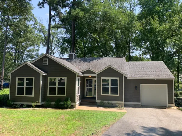 1517 Winters Hill Cir, North Chesterfield, VA 23236