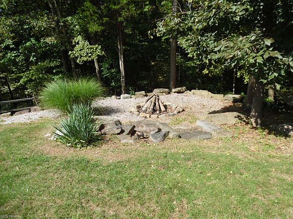3rd image of 117 Deerwalk Cir