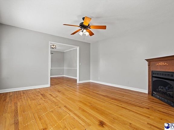 3rd image of 1905 Marsh Ave