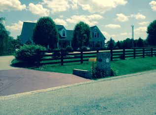 2364 Tom Fitzgerald Rd, Columbia, TN 38401