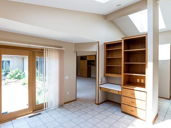 4th image of 10770 Meadow Trl