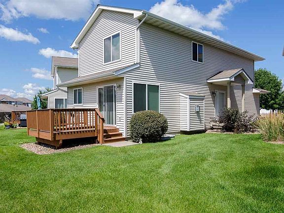 2nd image of 534 Sicily Ct
