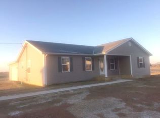 933 Tom Brown Rd, Vine Grove, KY 40175