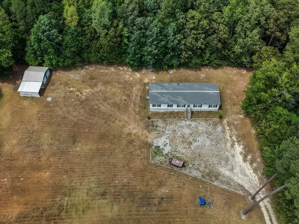 190 Upchurch Rd, Zebulon, NC 27597