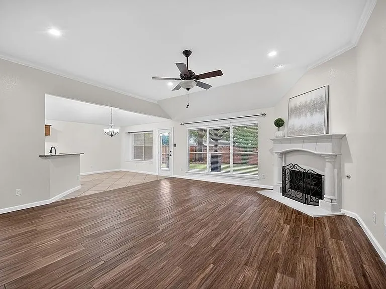 313 Cave River Dr — Photo 4