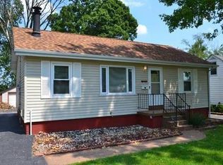 8573 Engler Ave, Saint Louis, MO 63114