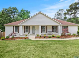 15431 Line Rd, Athens, AL 35613