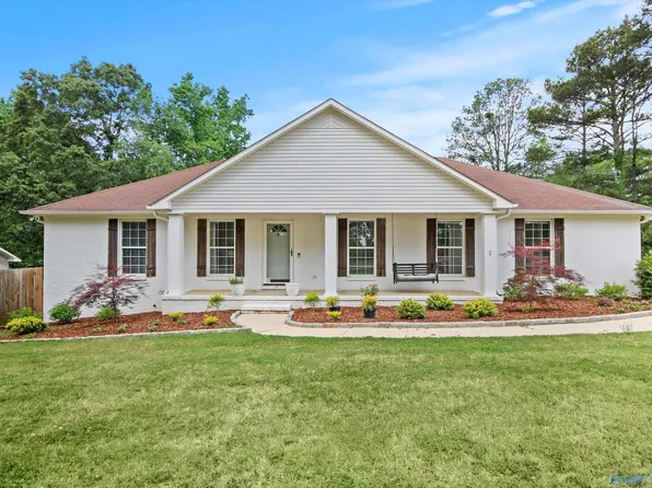 15431 Line Rd, Athens, AL 35613