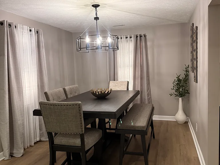 105 S Skipper St — Photo 18
