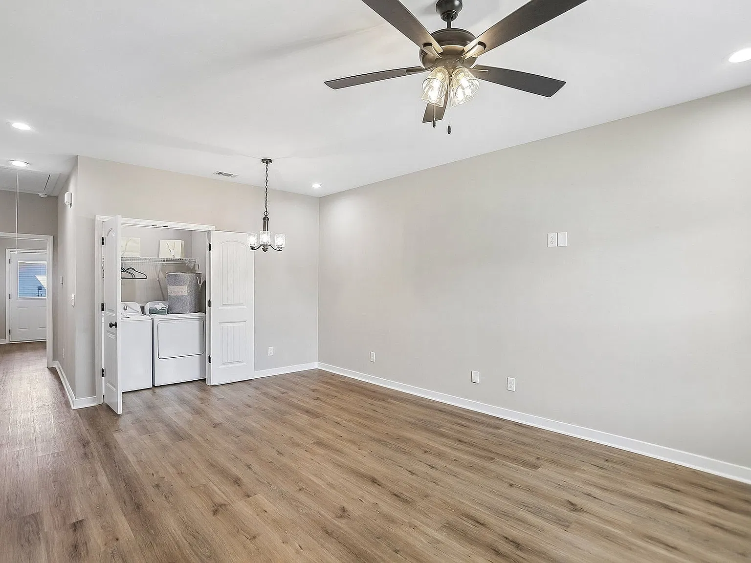 Woodford Ridge Townhomes — Photo 4