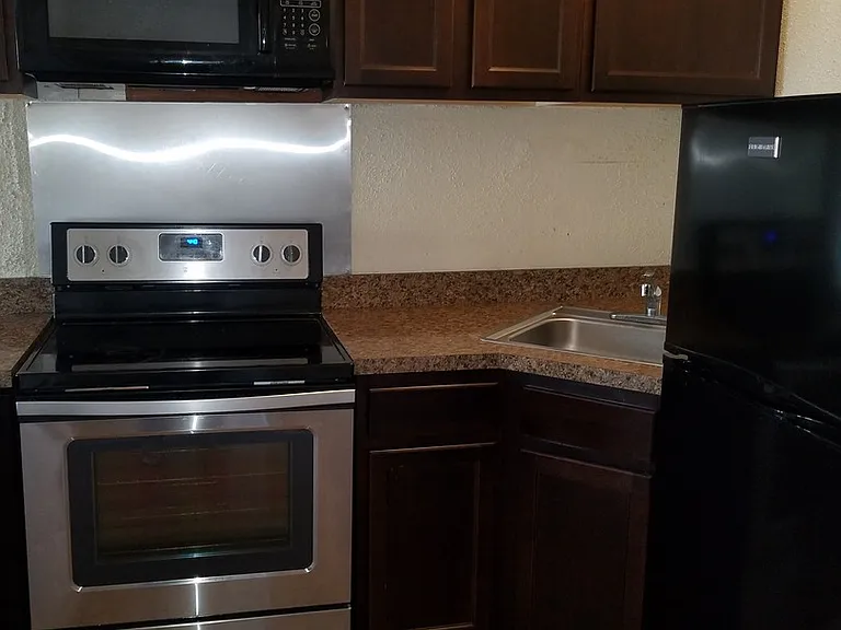 2918 N Calvert St — Photo 5