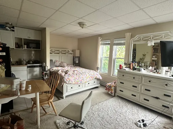7 Kneeland St #4, Malden, MA 02148