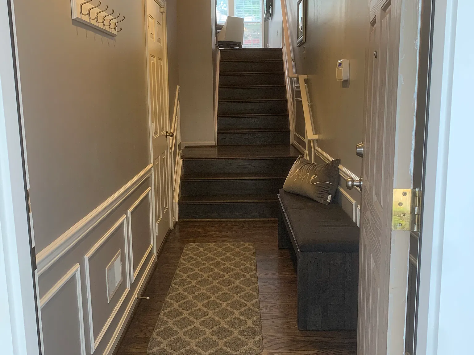 3 bed, 3.5 bath, 2226 sqft, $3,500 — Photo 3