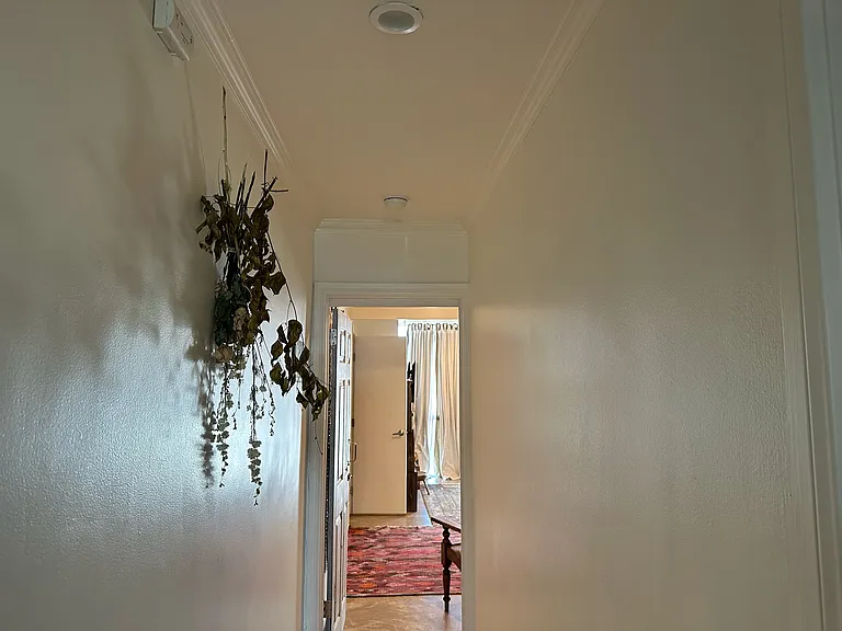 1909 Ocean Front Walk #1B — Photo 13