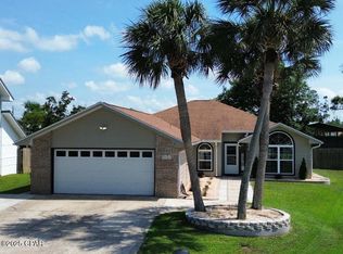 188 Derby Woods Dr, Lynn Haven, FL 32444