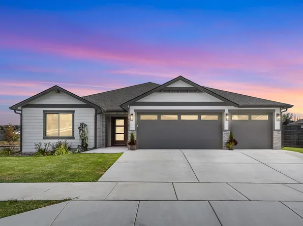 6419 W 32nd Ave, Kennewick, WA 99338