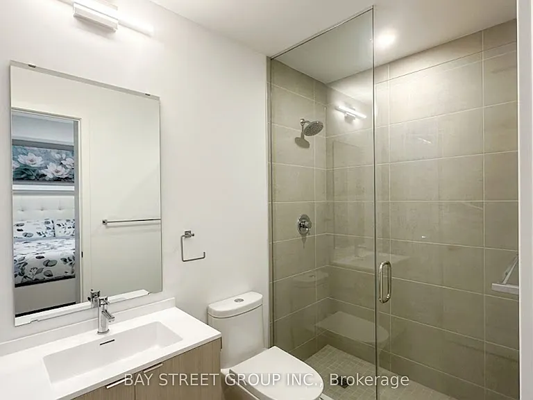 100 Queen St E #2911 — Photo 22