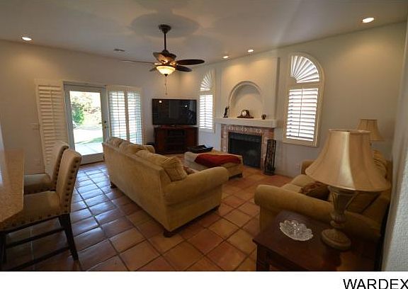 3rd image of 2441 McCormick Blvd