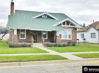 909 Cedar Ave, Kemmerer, WY 83101